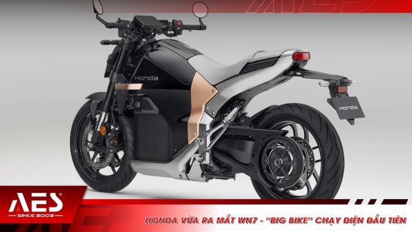 Honda vừa ra mắt WN7 - “Big bike” chạy điện đầu tiên