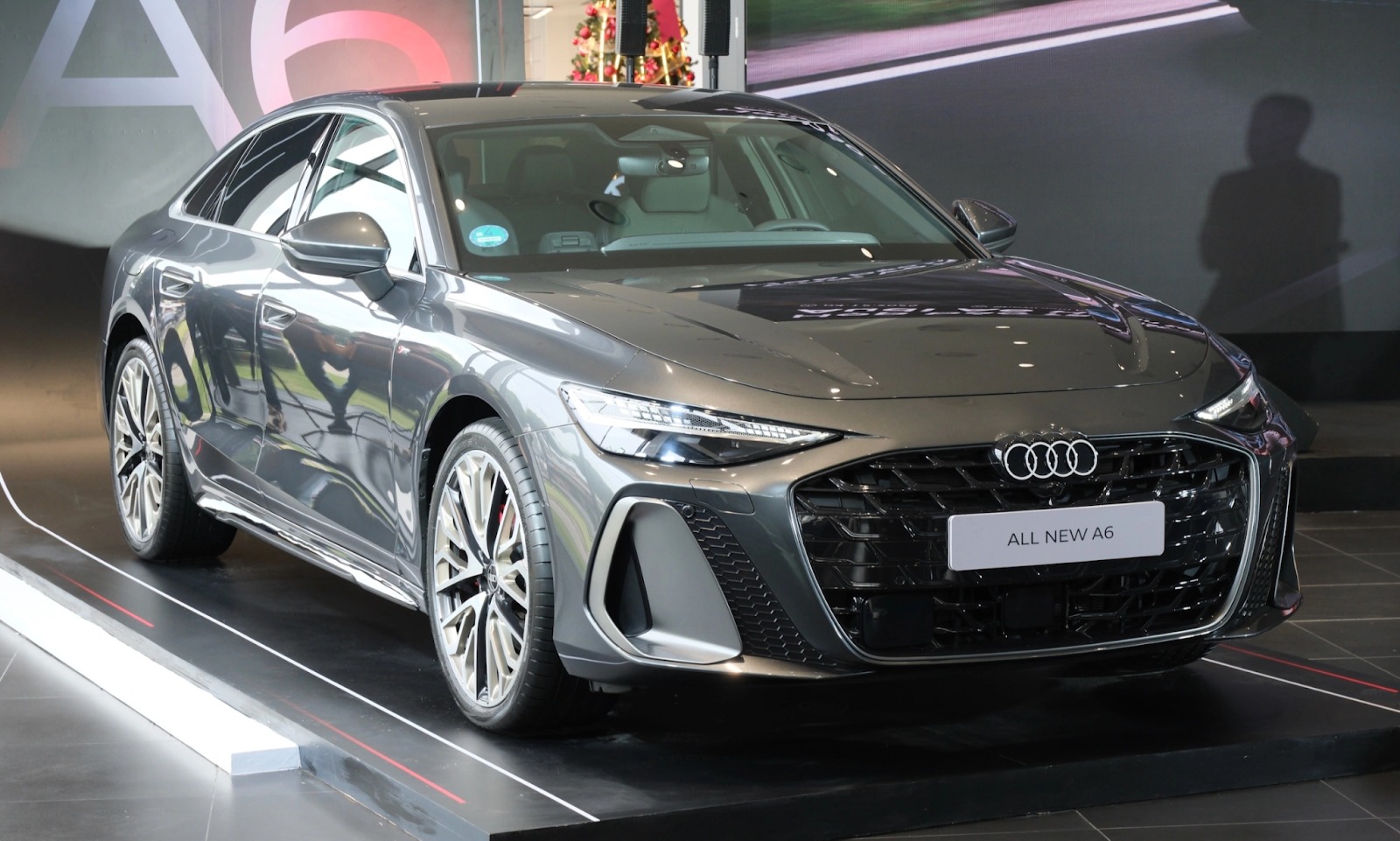 Audi A6 2026 bắt đầu nhận đặt hàng từ tháng 12/2025