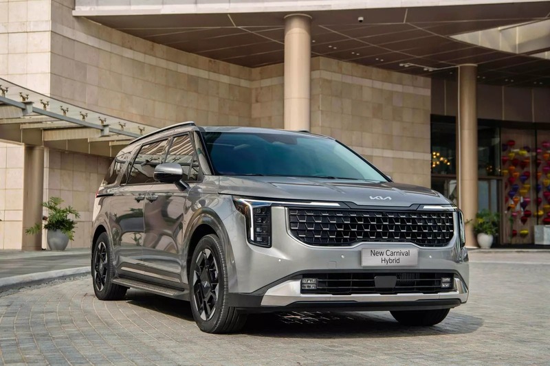 Xe vẫn sử dụng cụm đèn LED Star-map đặc trưng của Kia