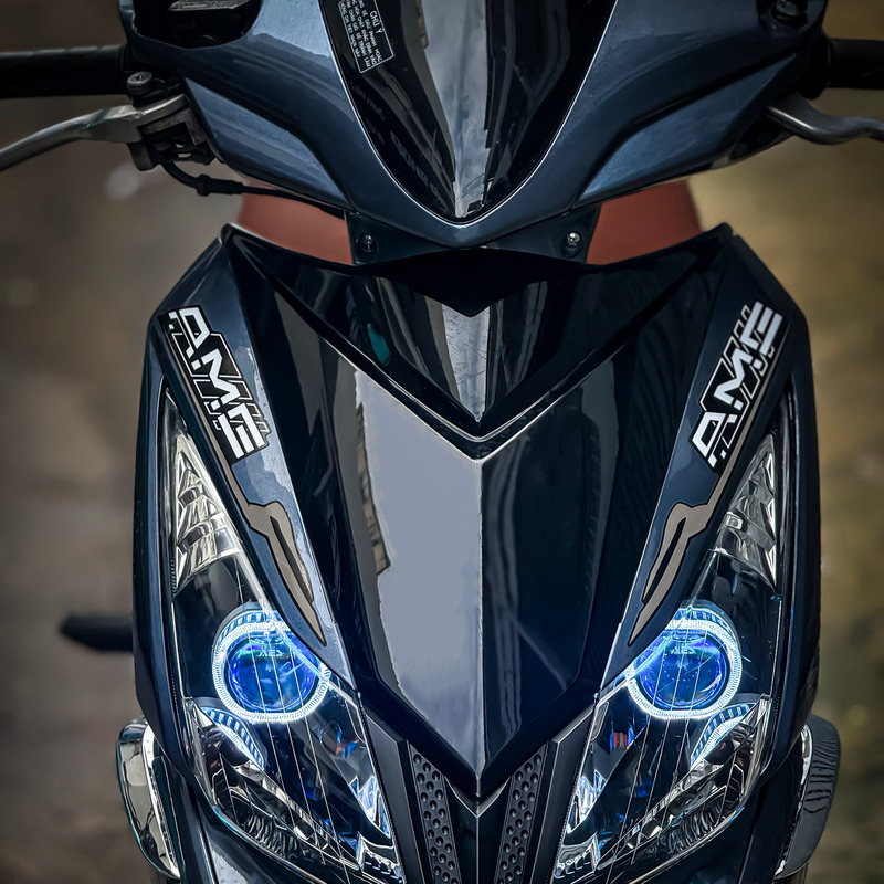 Honda Air Blade nâng cấp bi LED AES EV2 Square